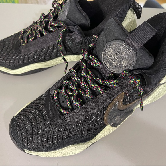 Nike Cosmic Earth Mission CMU001 size us 7.5 - Picture 3 of 11